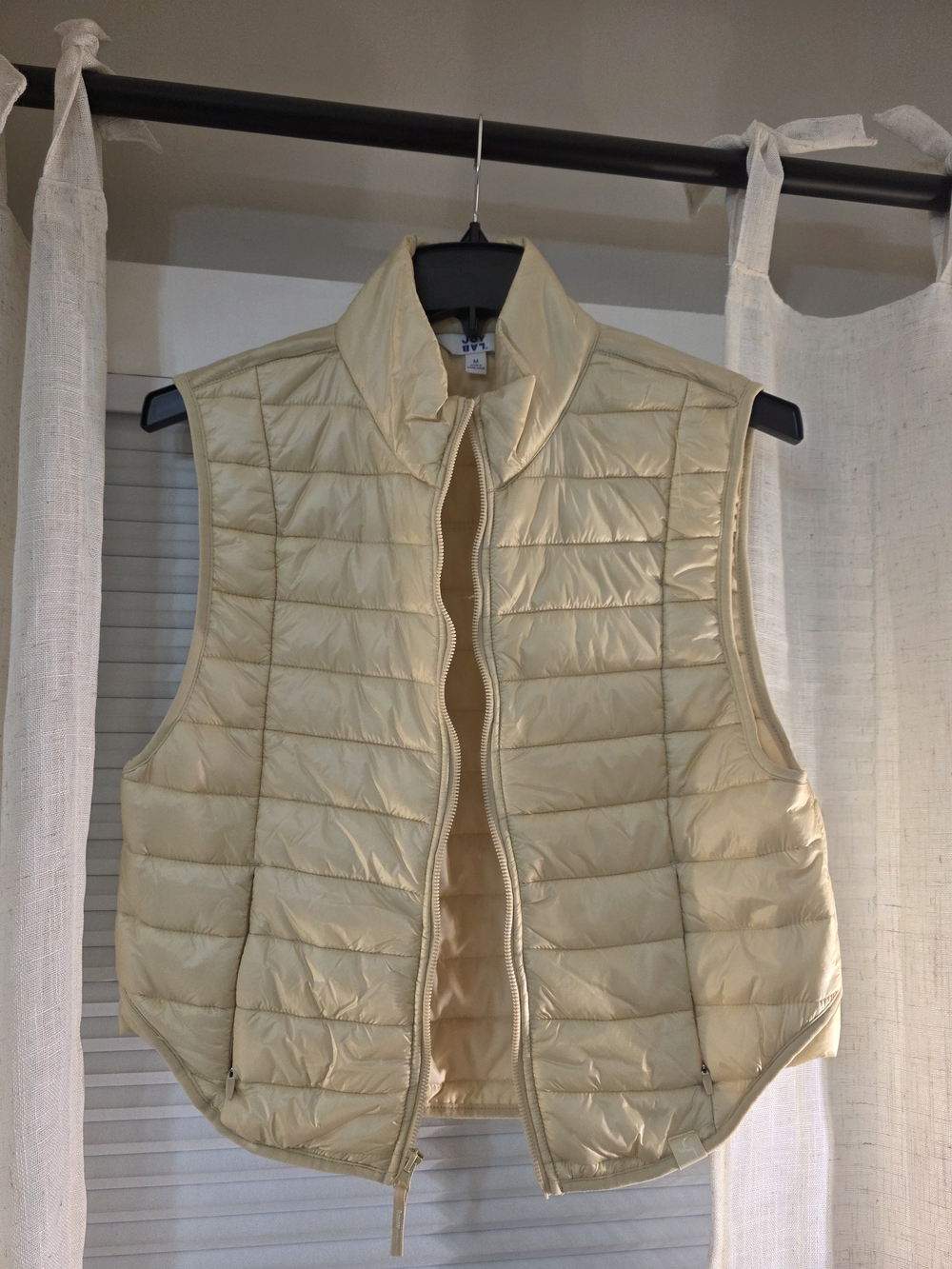 JoyLab Cream Quilted Puffer Vest